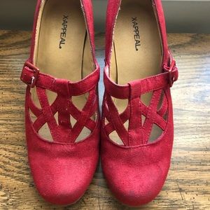 Xappeal Rusty Red Size 7 Heels